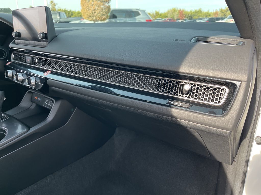 Thumbnail: 2024 Honda Civic - 28