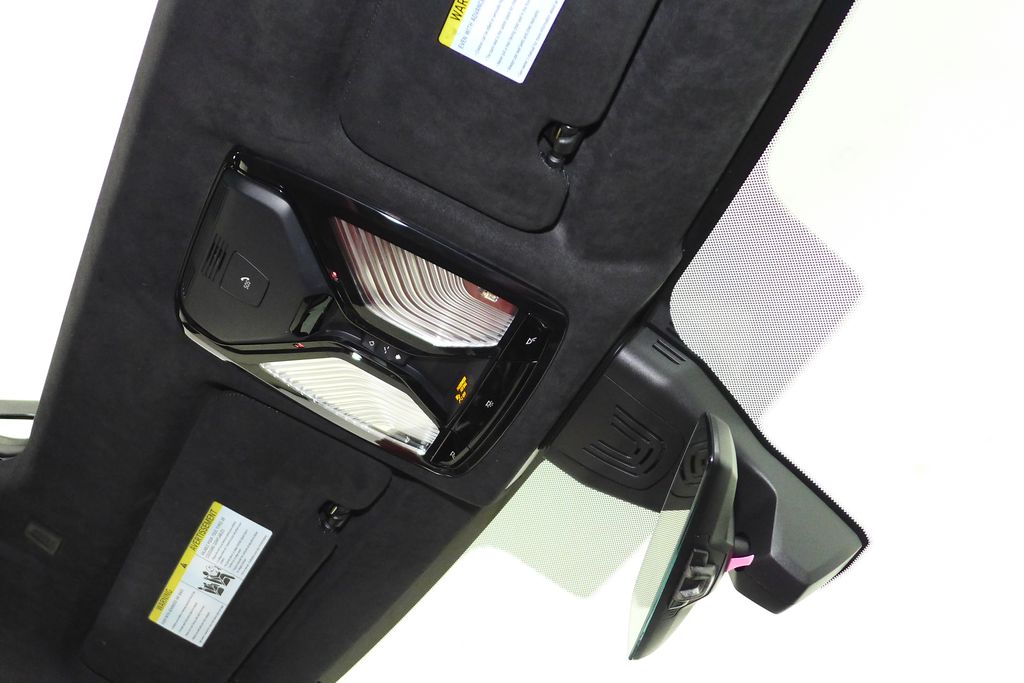 Thumbnail: 2023 BMW X6 - 17