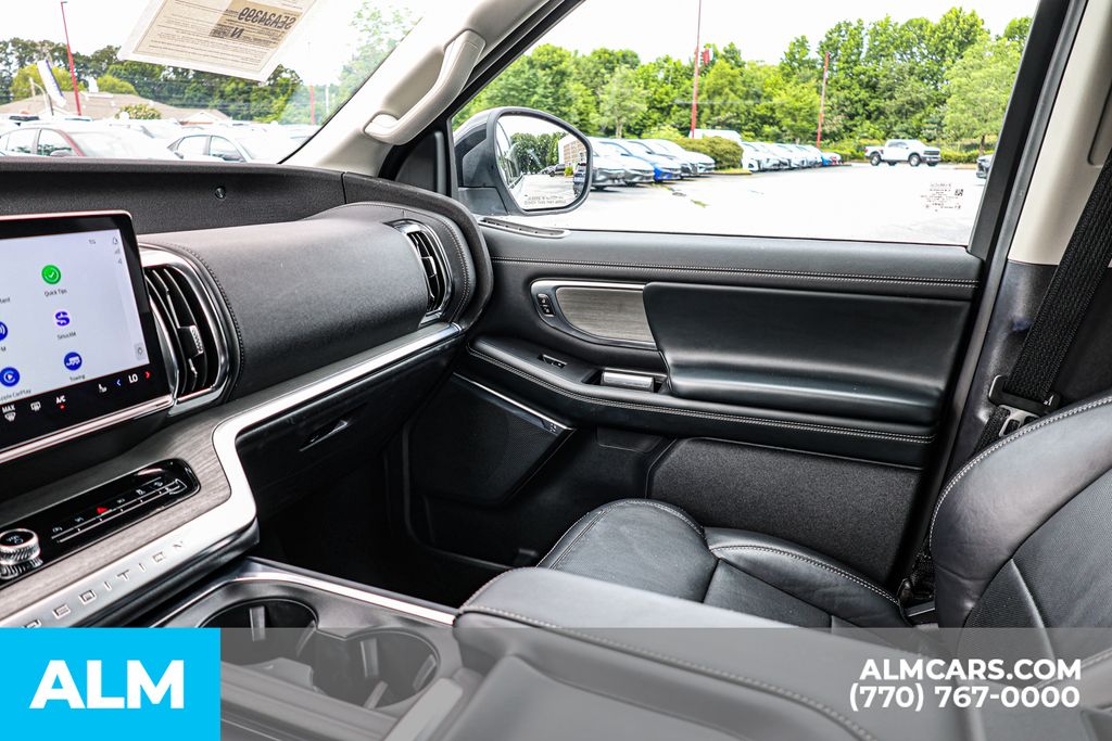 Used 2025 Silver Ford Platinum image 50