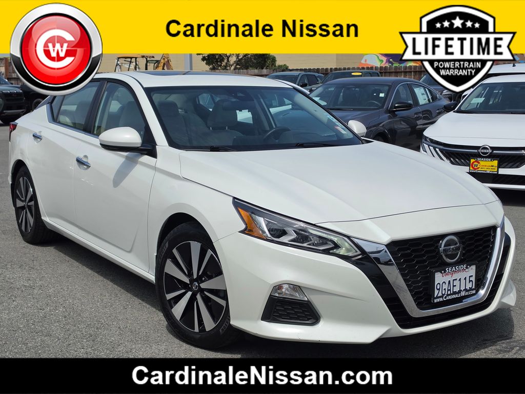 2022 Nissan Altima 2.5 SV