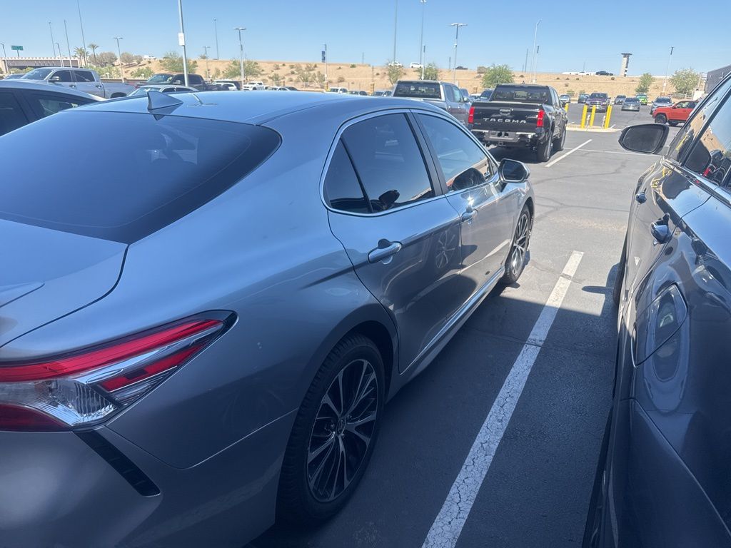 Thumbnail: 2020 Toyota Camry - 6