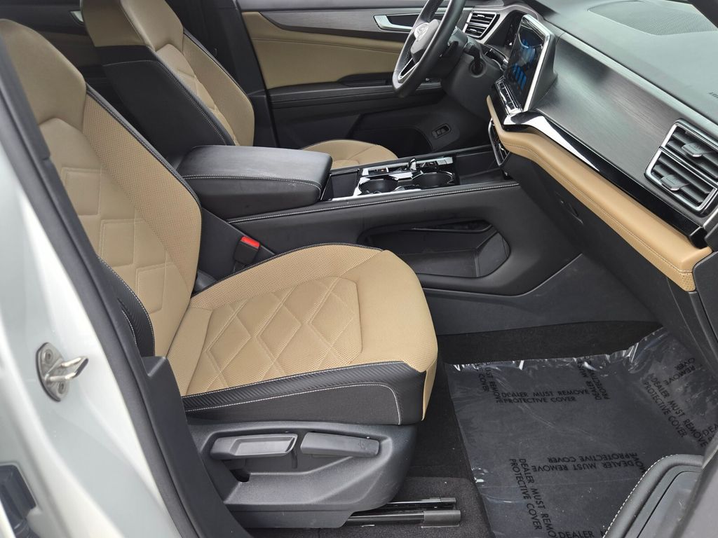 2024 Volkswagen Atlas - $27,000