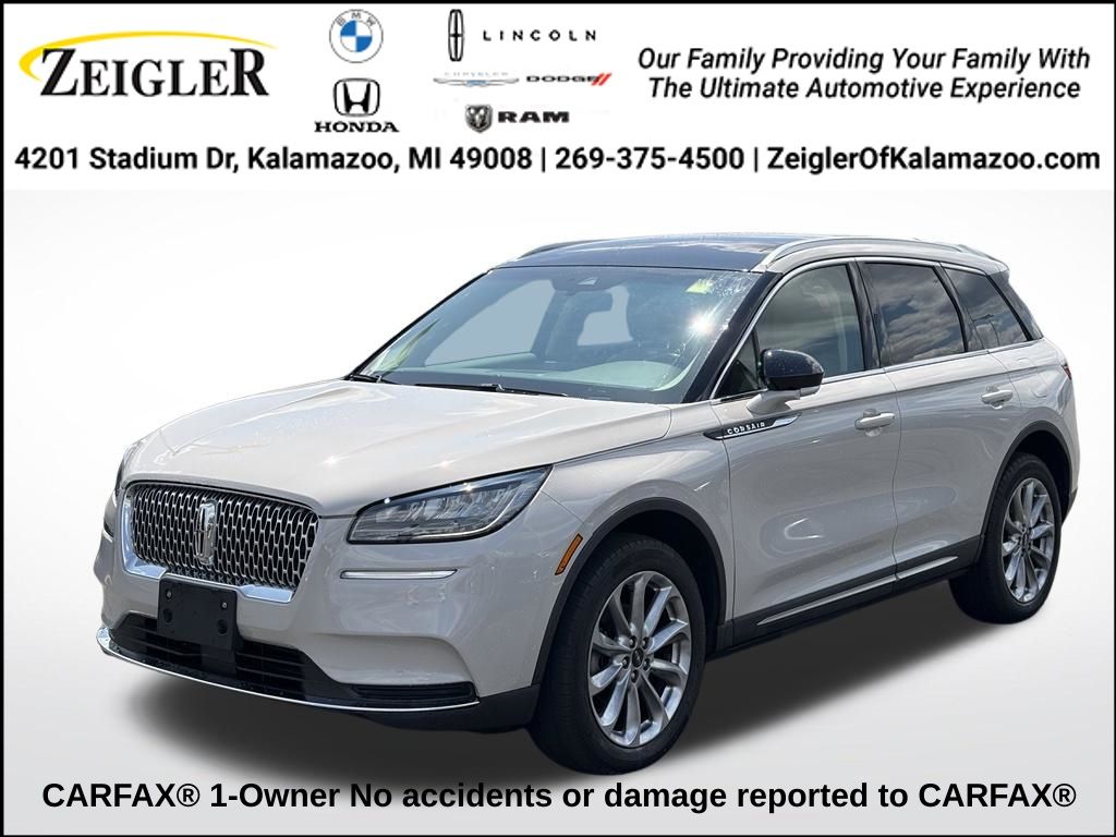 2022 Lincoln Corsair Standard AWD   