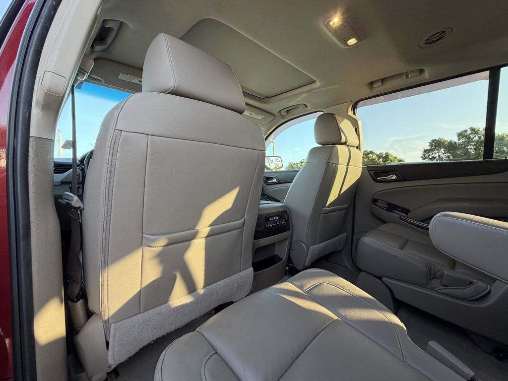 used 2019 GMC Yukon XL car, priced at $23,692