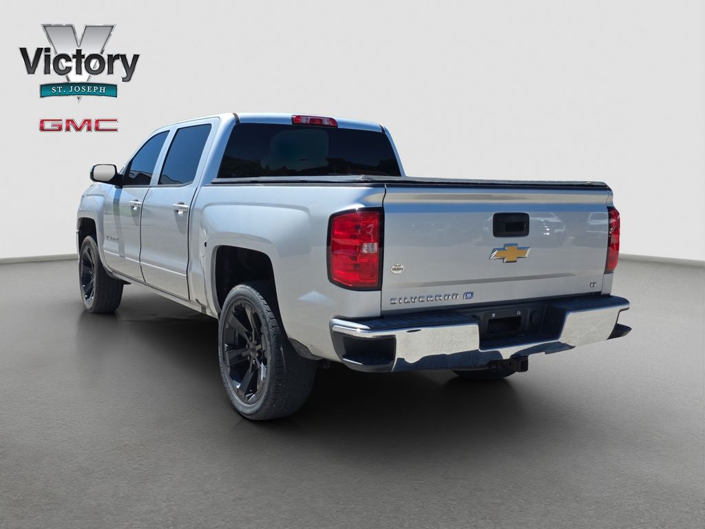 Used 2018 Silver Chevrolet LT image 15