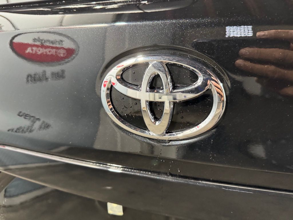 Thumbnail: 2026 Toyota Corolla Cross - 21