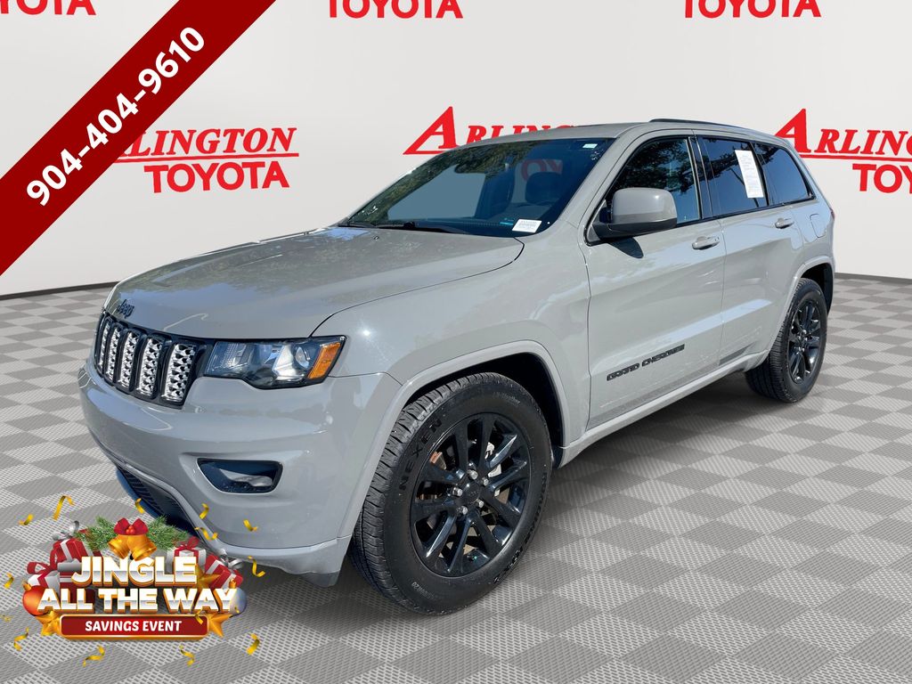 2020 Jeep Grand Cherokee Altitude's photo