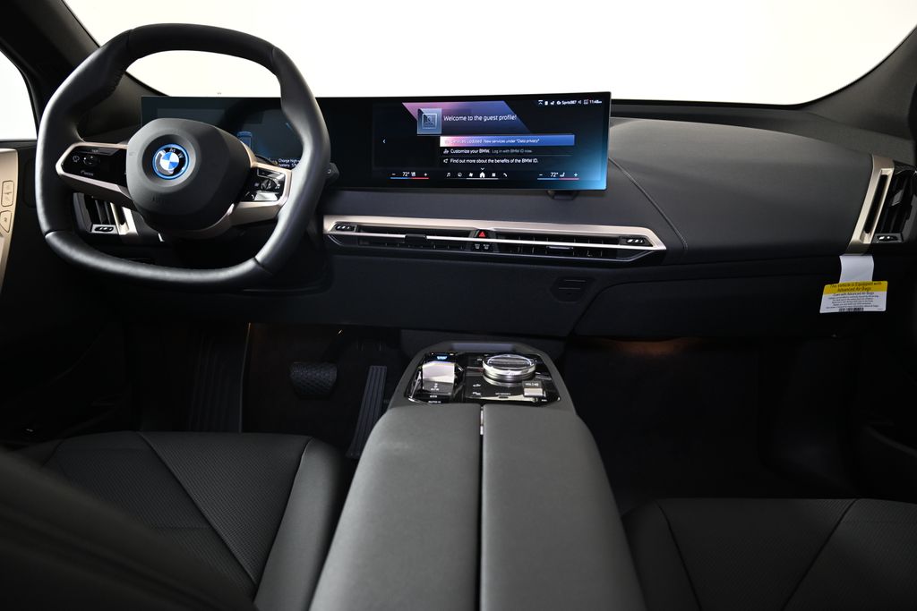 2025 BMW iX xDrive50 16