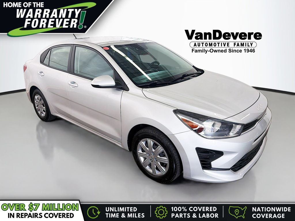Silky Silver 2022 Kia Rio Sedan Front-Wheel Drive Continuously Variable Transmission