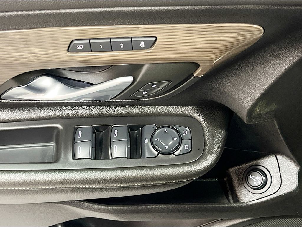 Used 2024 Ebony Twilight Metallic GMC Denali image 18