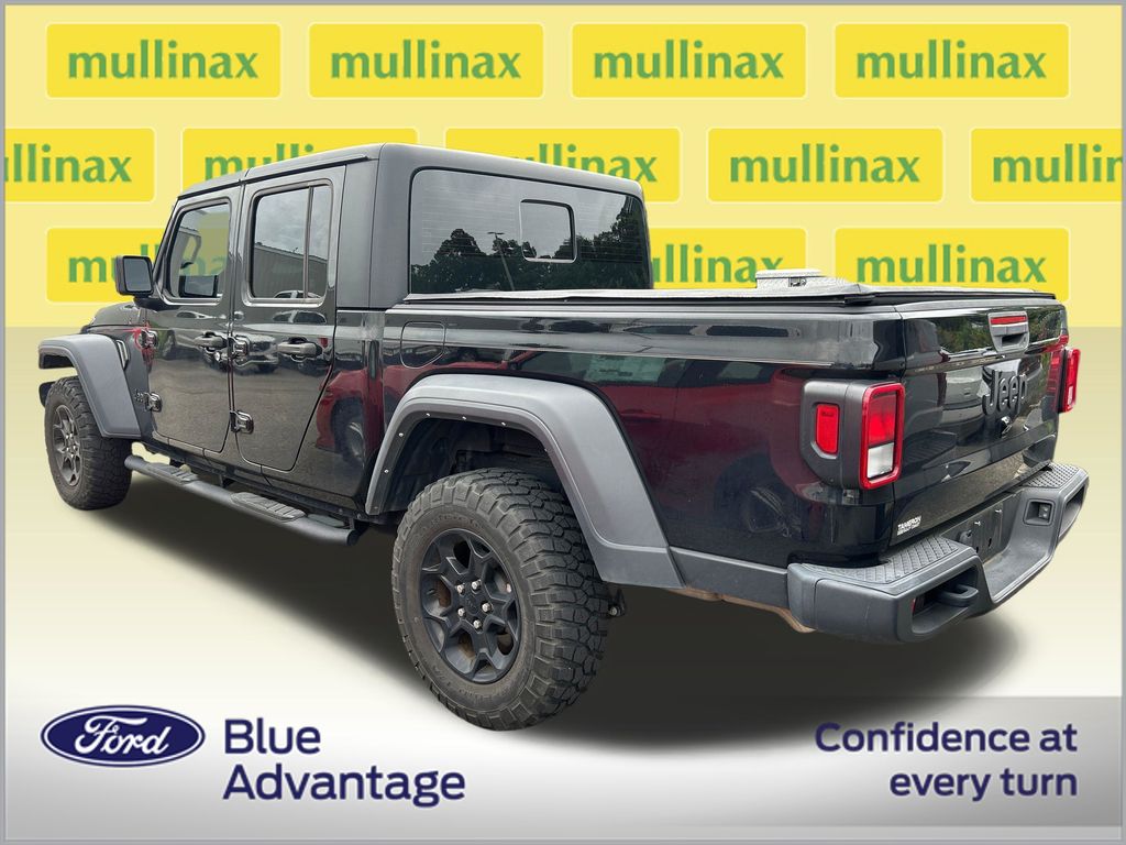 Certified Used 2023 Black Jeep Sport image 2
