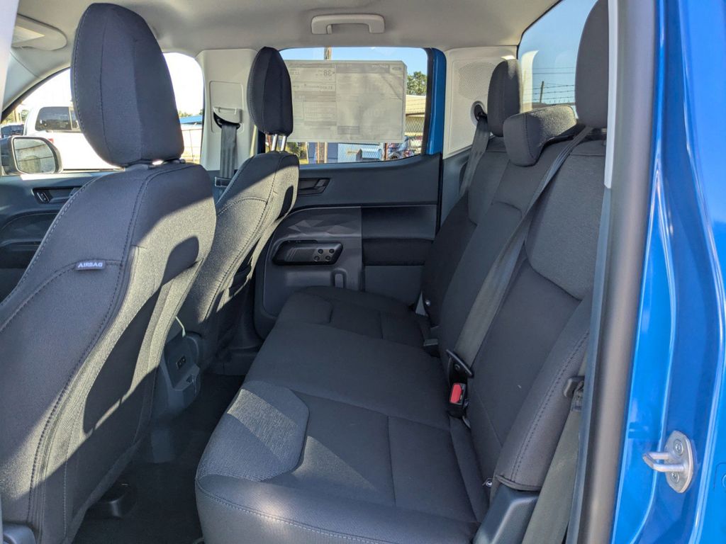 2025 Ford Maverick XL