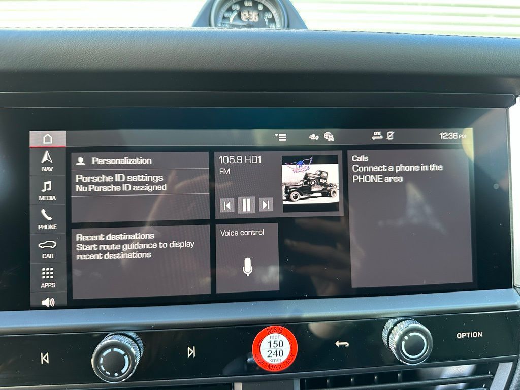 Thumbnail: 2026 Porsche Macan - 29