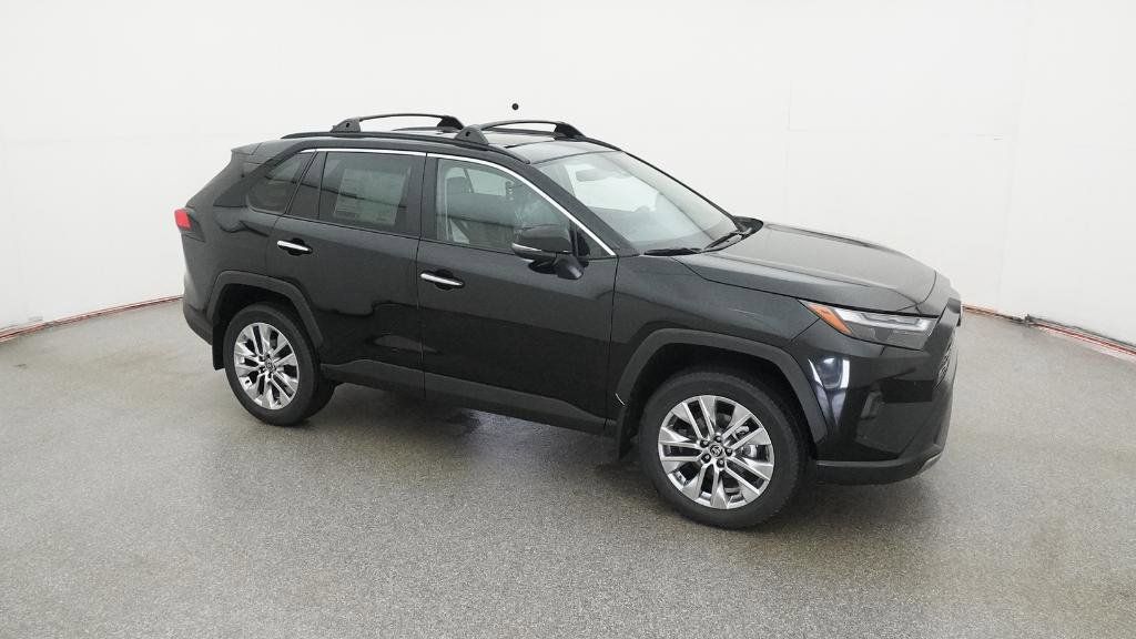 Thumbnail: 2025 Toyota RAV4 - 21