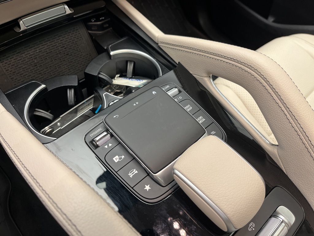 Thumbnail: 2023 Mercedes-Benz GLS - 21