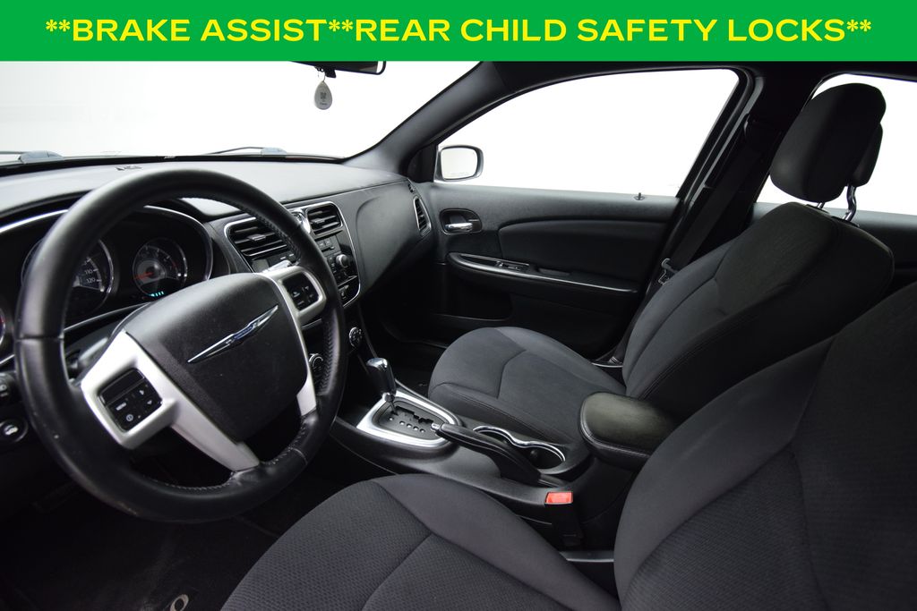 used 2014 Chrysler 200 car, priced at $7,000