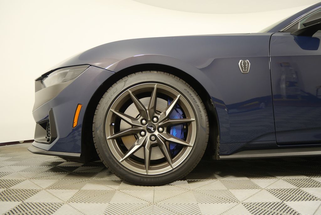 Thumbnail: 2025 Ford Mustang - 9