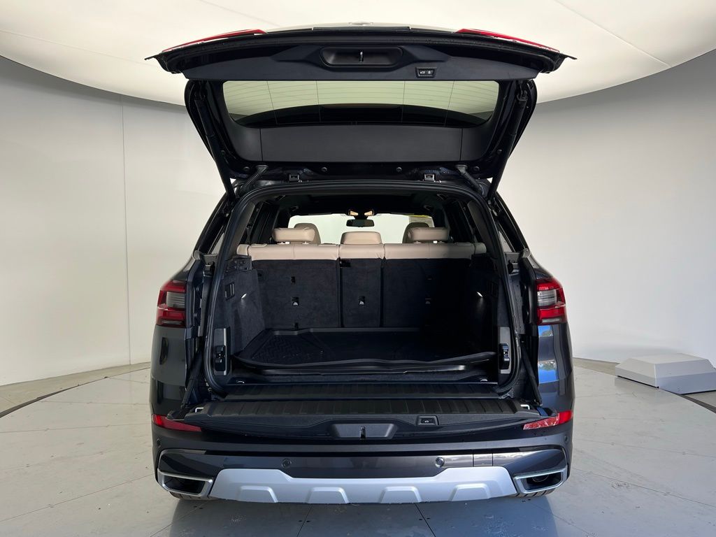 Thumbnail: 2021 BMW X5 - 5