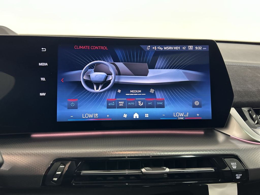 Thumbnail: 2026 BMW X1 - 19