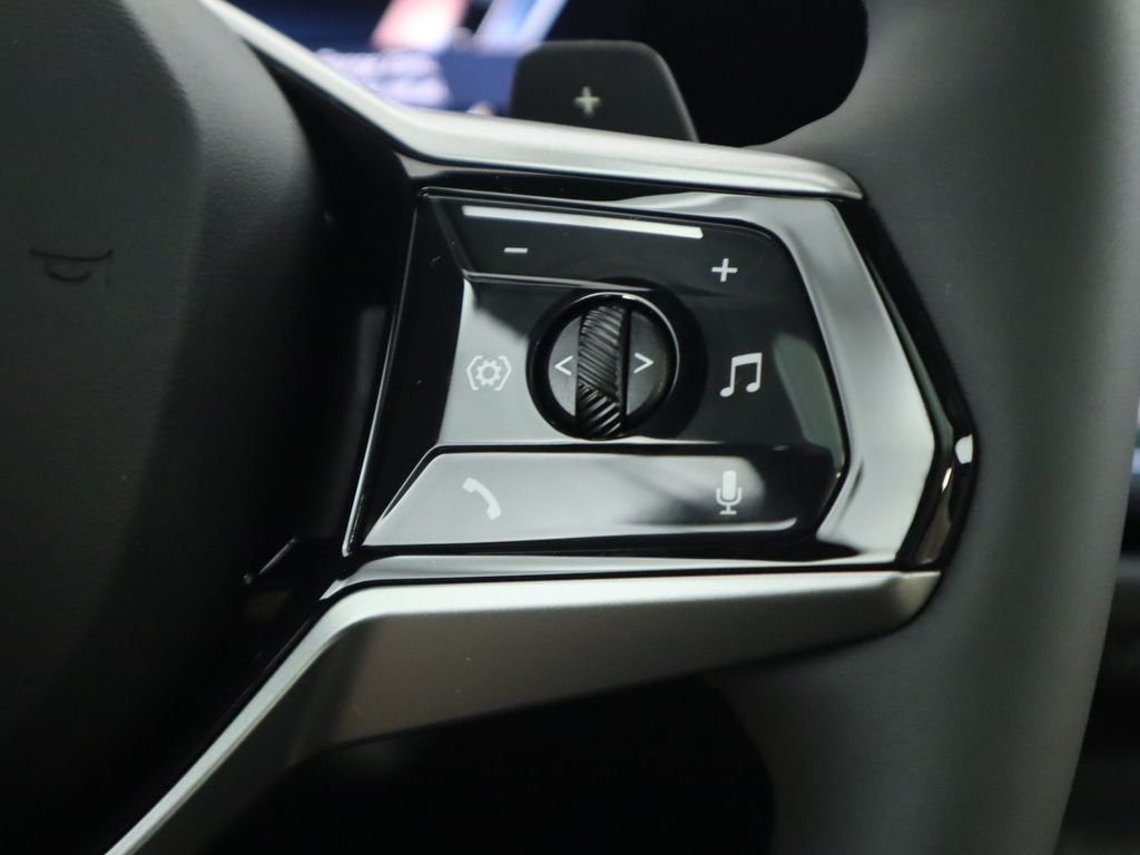 Thumbnail: 2026 BMW X3 - 12