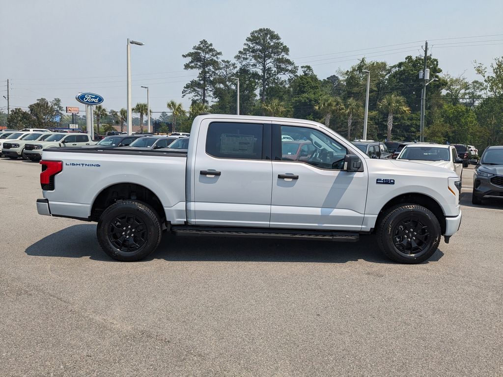2025 Ford F-150 Lightning XLT