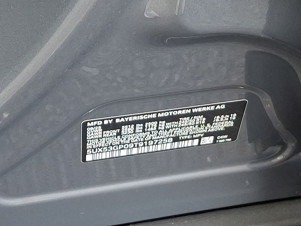 Thumbnail: 2026 BMW X3 - 10