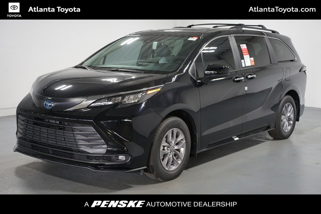 Thumbnail: 2025 Toyota Sienna - 1