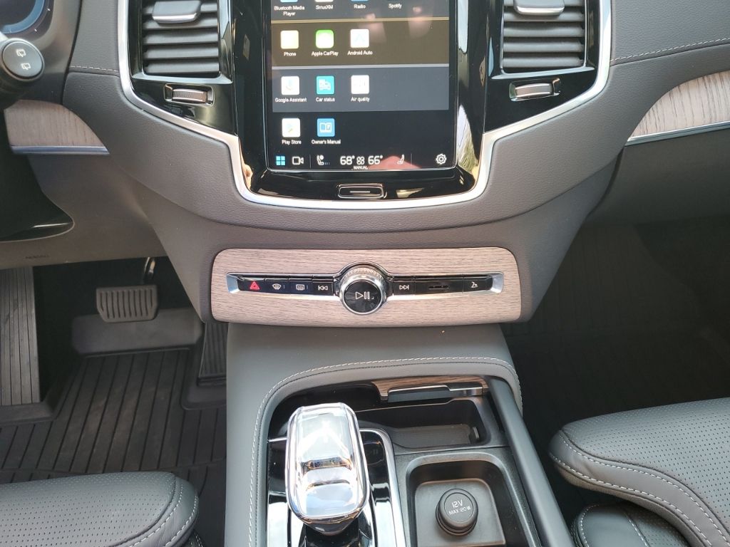 Used Car 2024 Volvo Xc90 Recharge Plug-in Hybrid  Ultimate For Sale In Austin, Texas