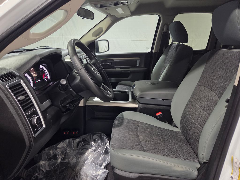 2020 RAM 1500 Classic Warlock photo
