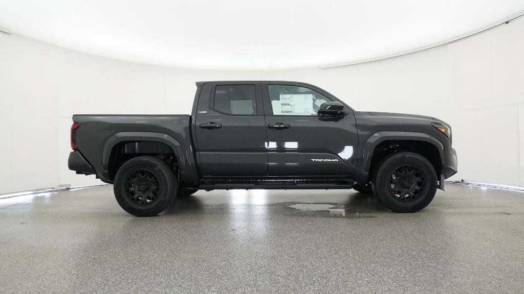 Thumbnail: 2025 Toyota Tacoma - 3