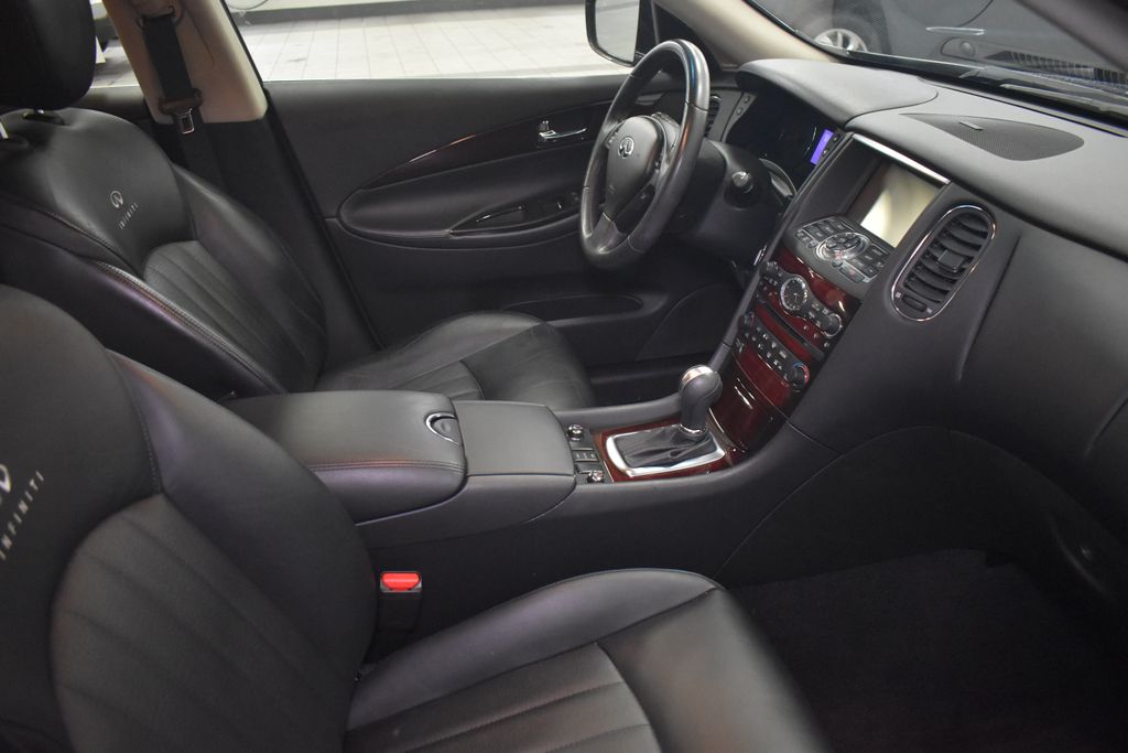 2014 INFINITI QX50 Journey 29