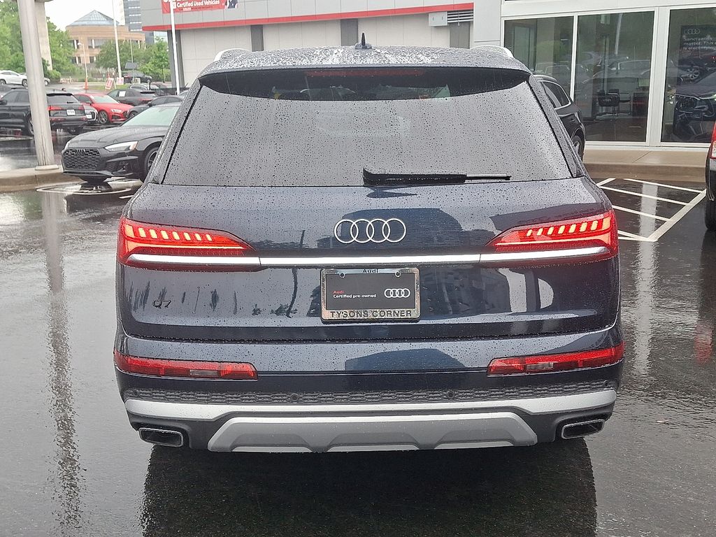 2025 Audi Q7 Premium 5