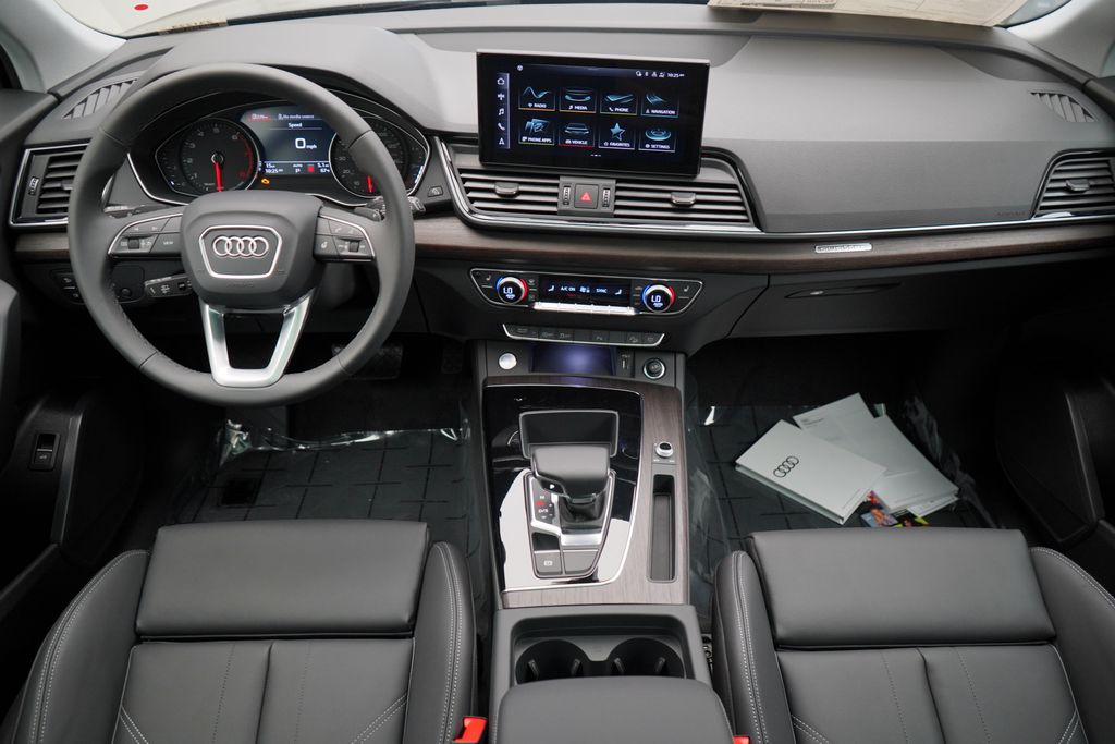 2024 Audi Q5  11