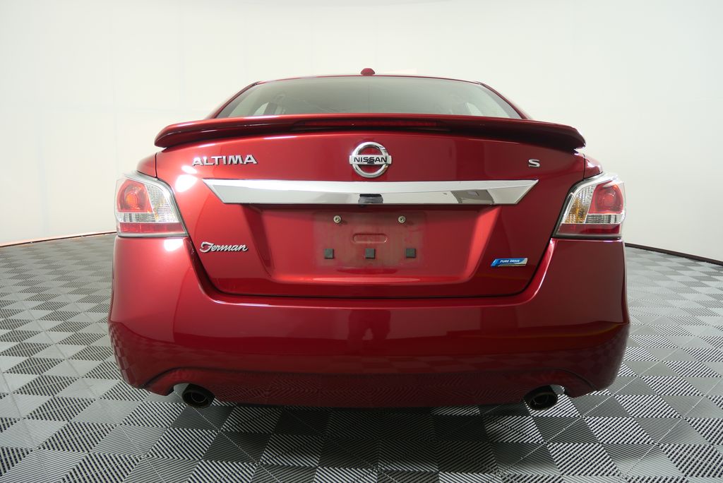 Thumbnail: 2014 Nissan Altima - 4