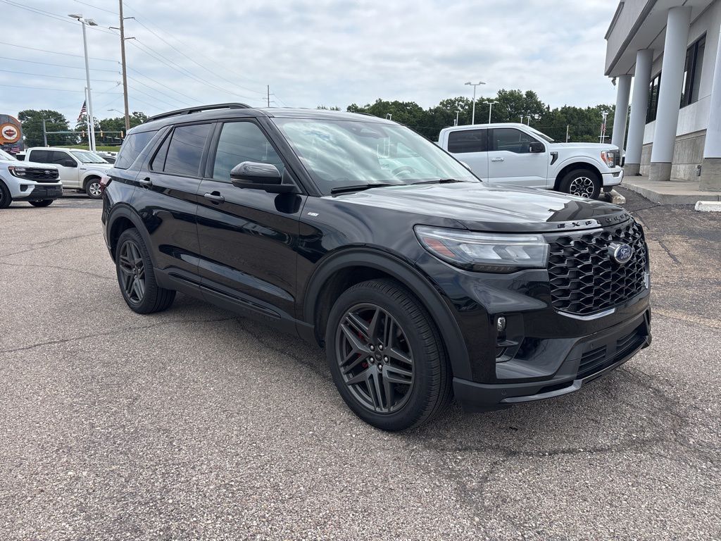 Black Metallic 2025 Ford Explorer ST-Line AWD SUV / Crossover All-Wheel Drive Automatic