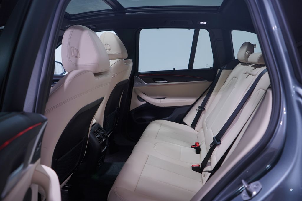 Thumbnail: 2023 BMW X3 - 9