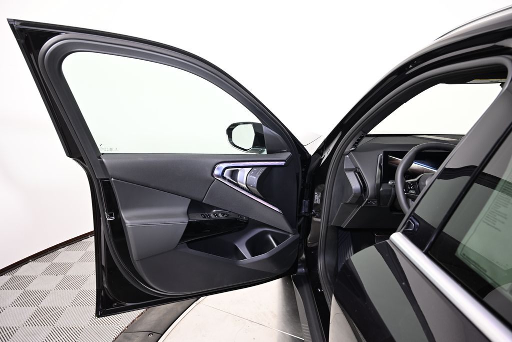 Thumbnail: 2026 BMW X3 - 21