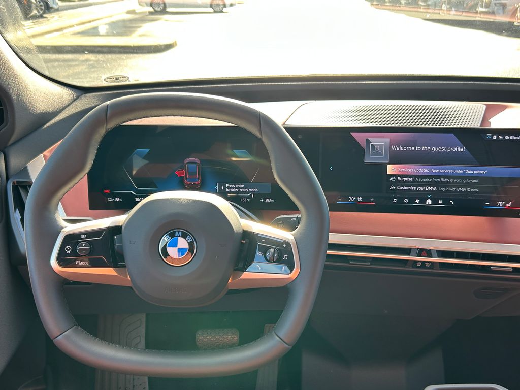 Thumbnail: 2026 BMW iX - 17