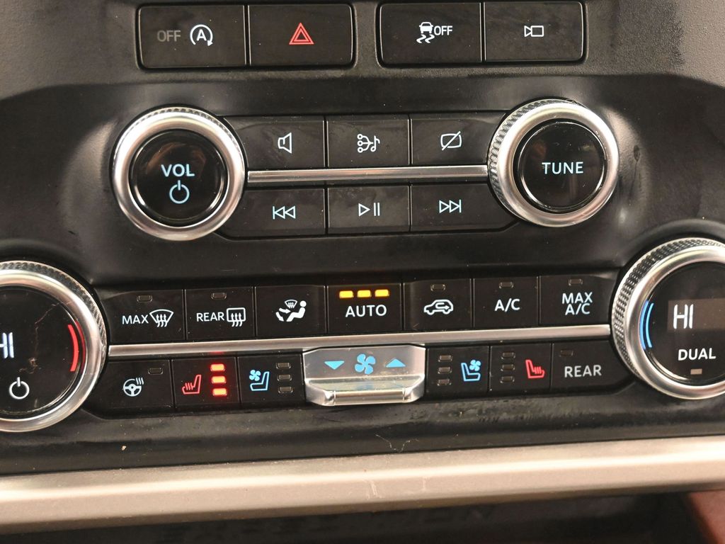 Certified Used 2024 Black Ford Limited image 18