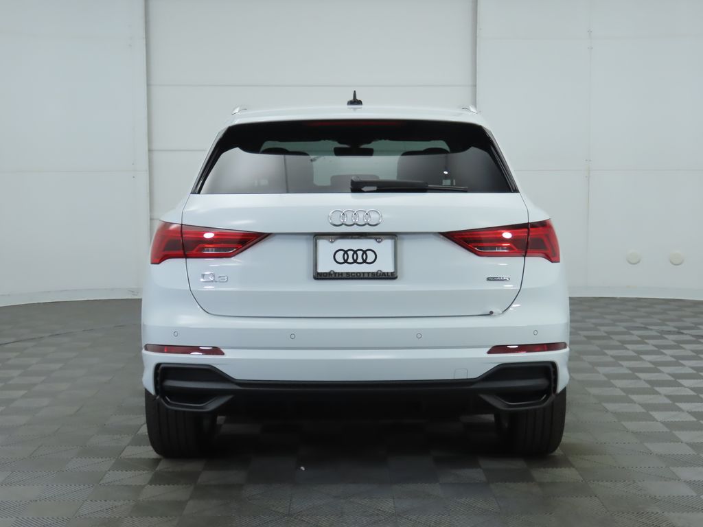 2024 Audi Q3  6