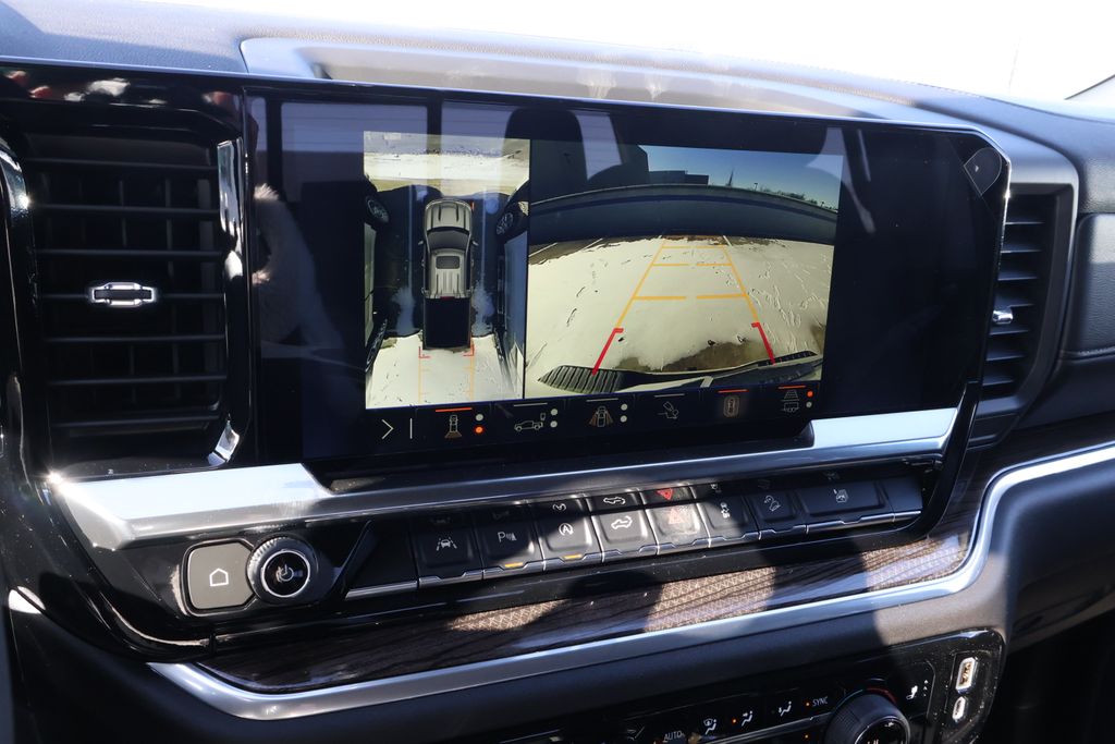 Thumbnail: 2026 Chevrolet Silverado 1500 - 23