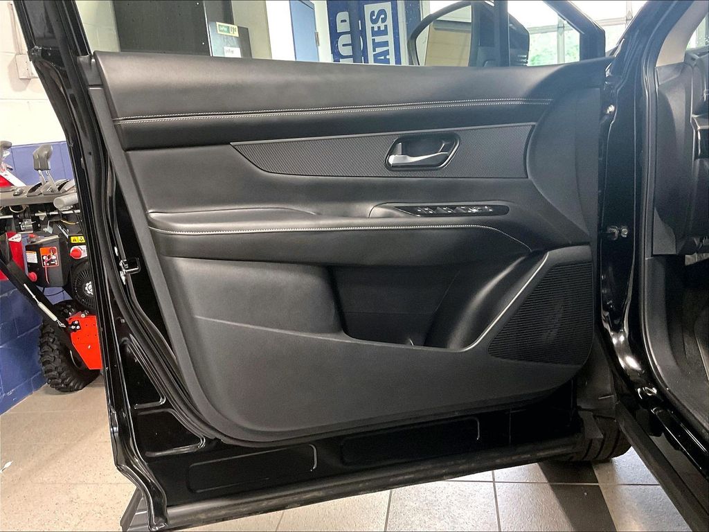 2025 Nissan Murano — photo 9