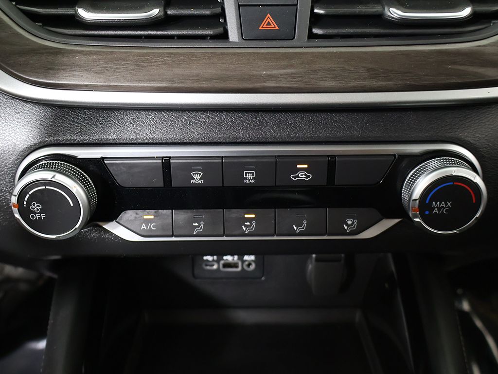 Used 2023 Red Nissan 2.5 SV image 43