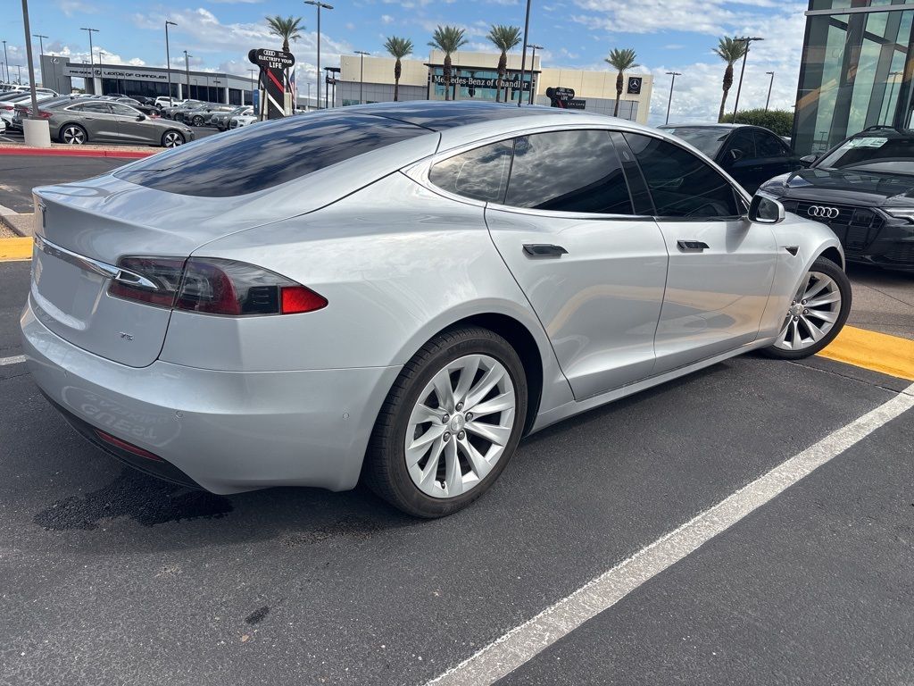 Thumbnail: 2017 Tesla Model S - 6