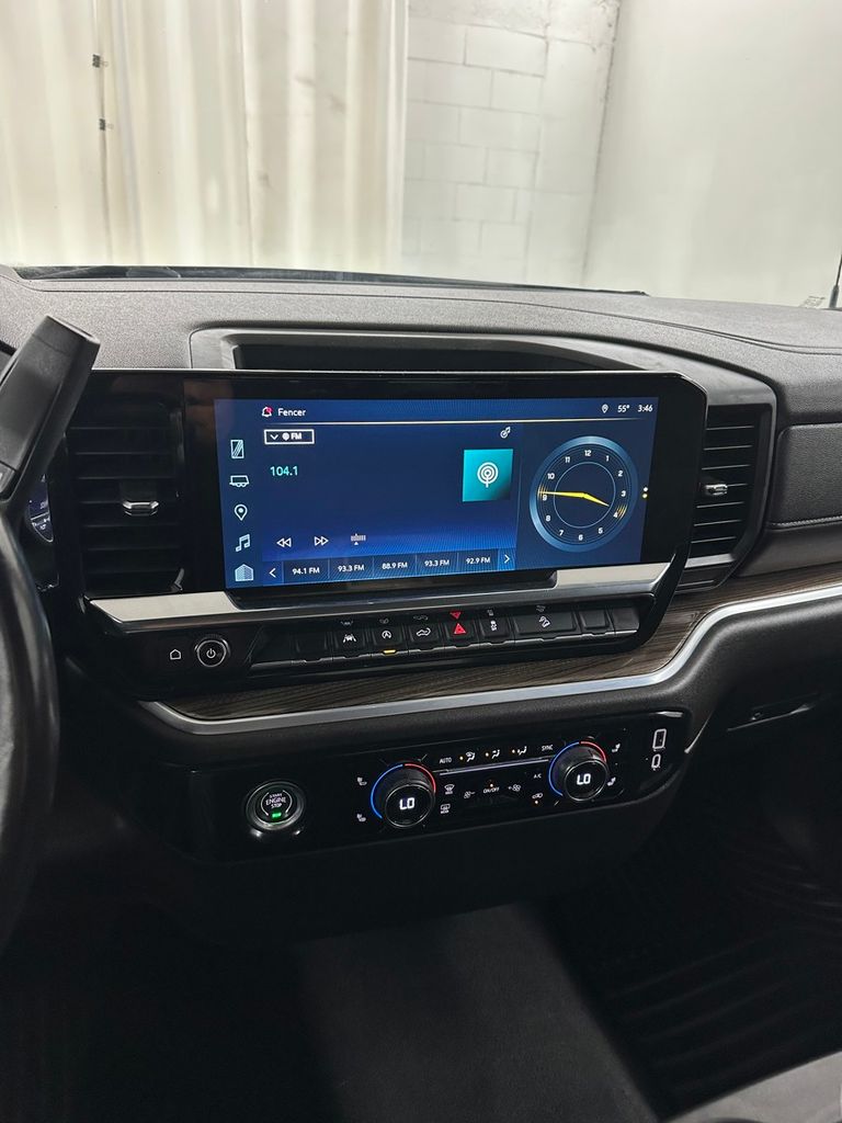 used 2022 Chevrolet Silverado 1500 car, priced at $30,985