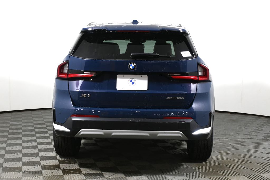Thumbnail: 2026 BMW X1 - 6