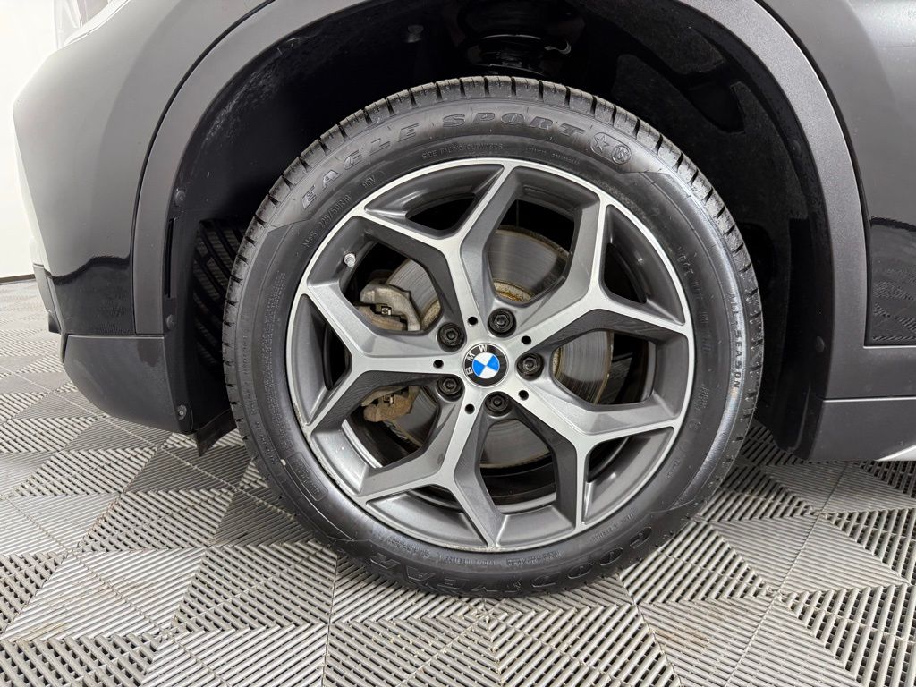 2019 BMW X1 xDrive28i 9