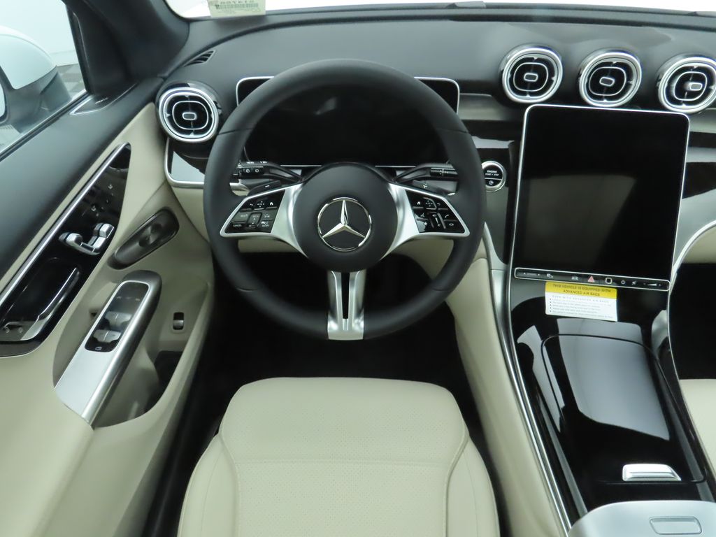 Thumbnail: 2026 Mercedes-Benz GLC - 11
