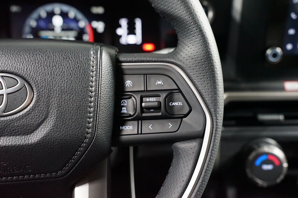 Thumbnail: 2026 Toyota 4Runner - 14