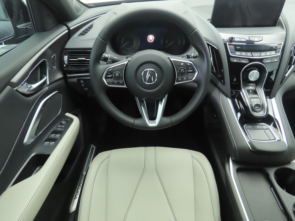 Thumbnail: 2025 Acura RDX - 10